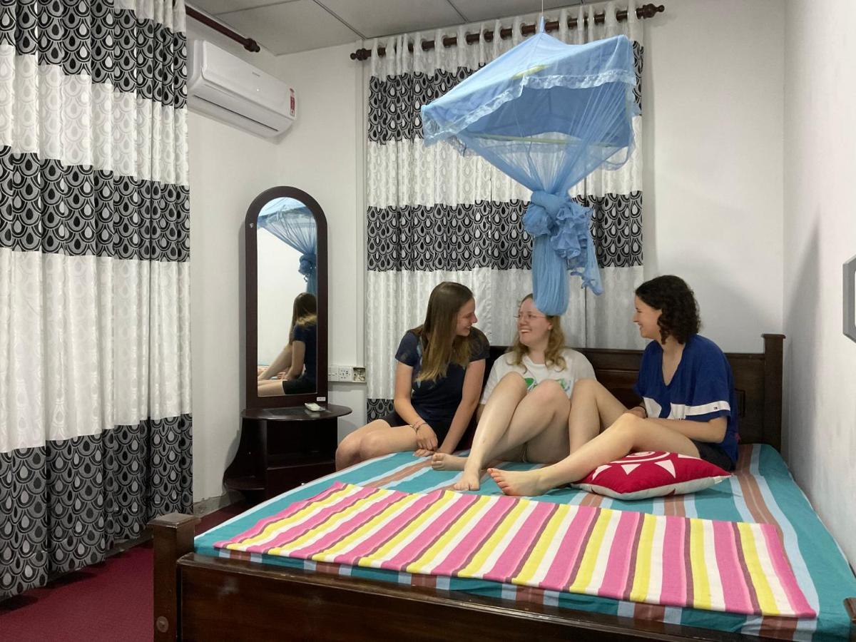 Robert Inn Dambulla Kültér fotó